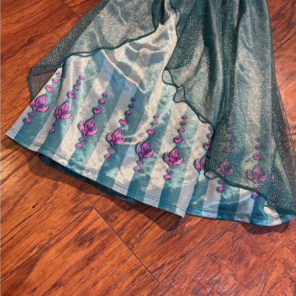Disney Frozen II Anna girls size 2T nightgown - Picture 4 of 5